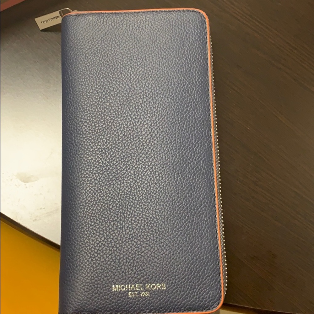 Firm Price; Men’s Michael Kors Wallet